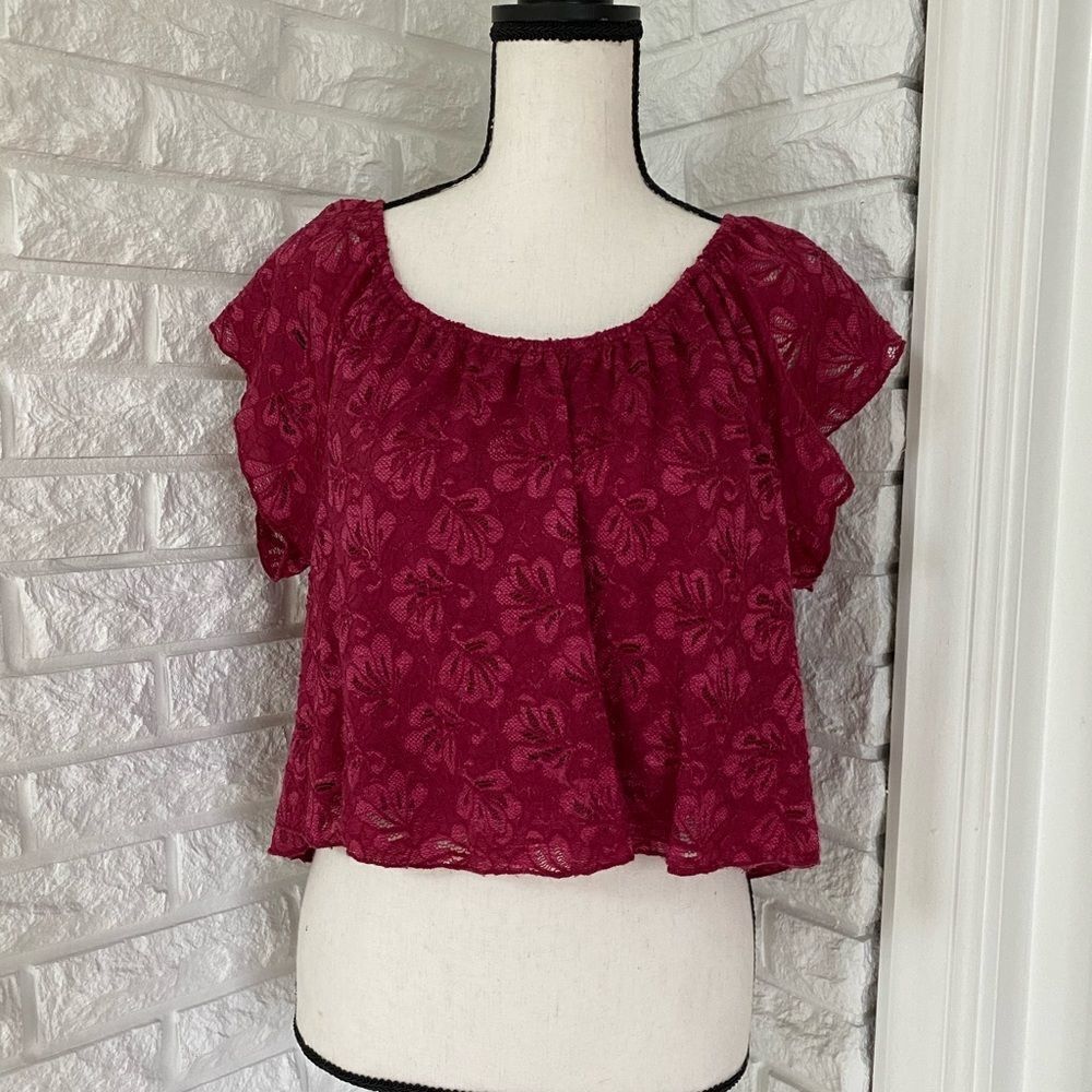 Red Top - Picture 1 of 4